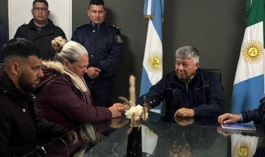 FAMILIARES DE FABIÁN FALCÓN AGRADECIERON EL OPERATIVO DE BÚSQUEDA DESPLEGADO EN EL RÍO PARANÁ