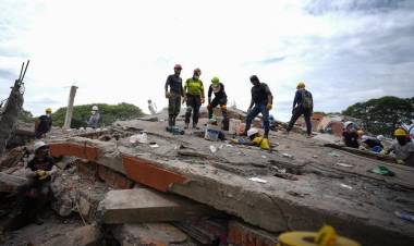 COLOMBIA: LA CIFRA DE MUERTOS POR EL TERREMOTO ASCIENDE A 281 Y HAY 379 DESAPARECIDOS