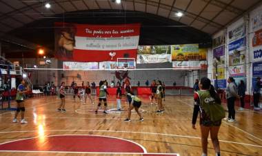 CHACO JUEGA: SANTA SYLVINA FUE SEDE DEL TERCER ZONAL CON MÁS DE 800 JÓVENES