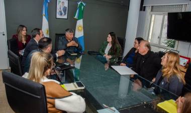 LEY DE REITERANCIA: EL GOBIERNO PROVINCIAL Y DIPUTADOS ACUERDAN UNA AGENDA PARA FORTALECER LA SEGURIDAD