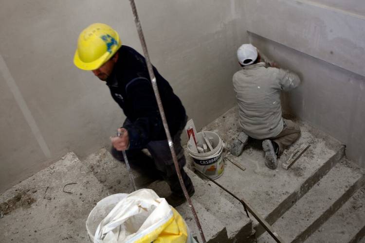 CAYÓ FUERTE LA VENTA DE MATERIAL DE OBRA