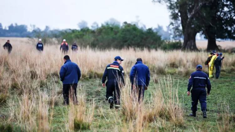 CASO LOAN: UN NENE PARTICIPA DEL RASTRILLAJE EN EL PANTANO