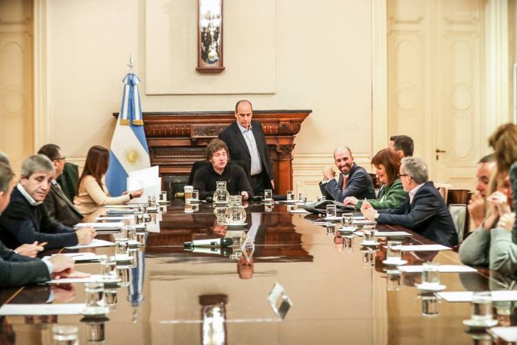 LAS REFORMAS QUE JAVIER MILEI TIENE EN CARPETA PARA LOS PRÓXIMOS MESES