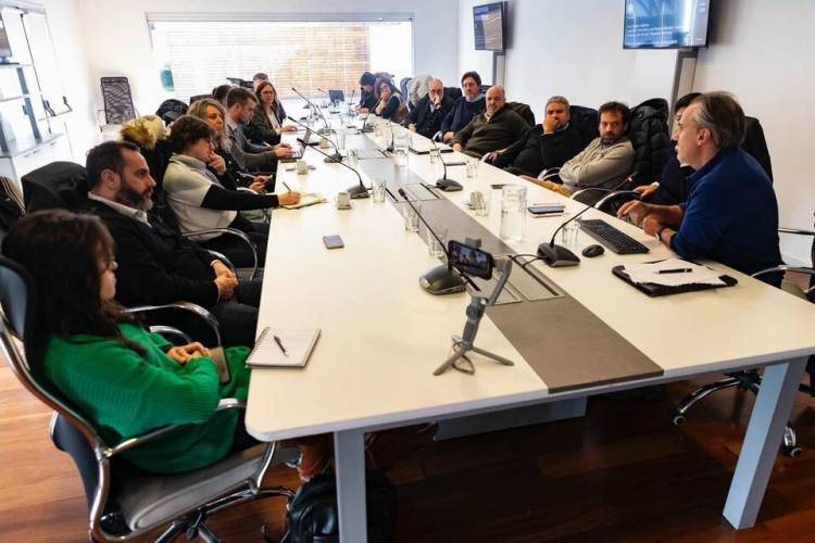 UN DEBATE AMPLIO SOBRE LOS CAMBIOS EN EL MUNDO DEL TRABAJO 