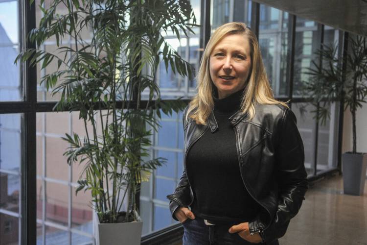 MYRIAM BREGMAN: LA UNIDAD COMO RESPUESTA A LOS ATAQUES NEGACIONISTAS