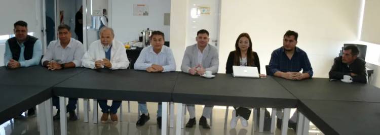 INTENDENTES CHAQUEÑOS SE COMPROMETIERON A INICIAR LA "RECONSTRUCCIÓN" DEL PERONISMO EN LA PROVINCIA