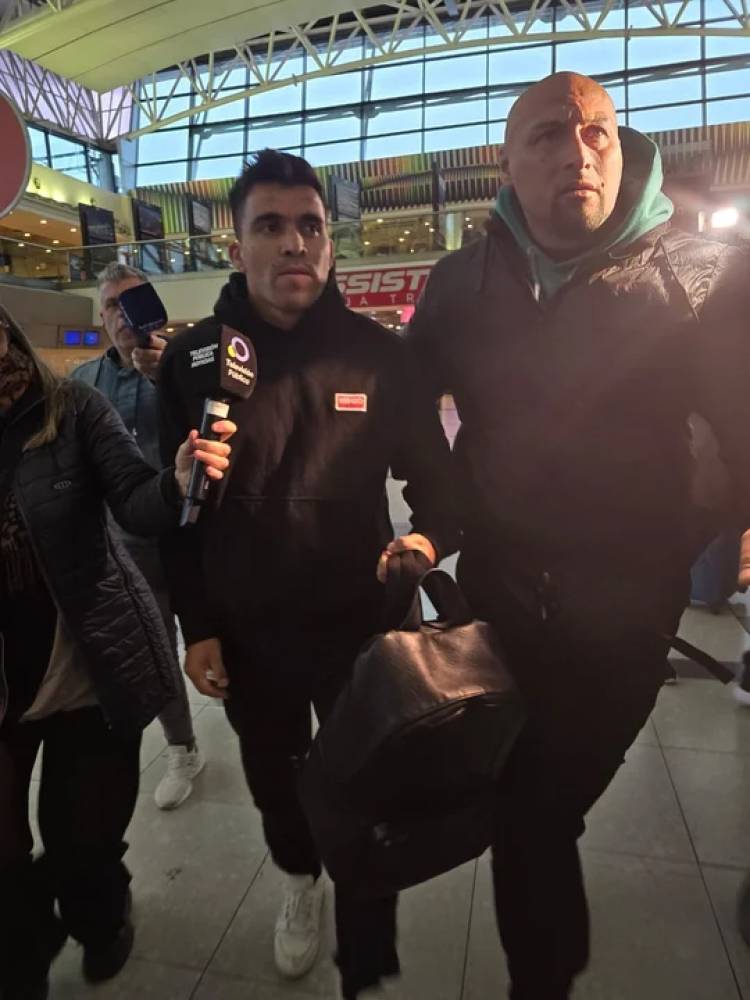EL “HUEVO” ACUÑA LLEGÓ A LA ARGENTINA PARA SUMARSE A RIVER: “ESTOY CONTENTO”