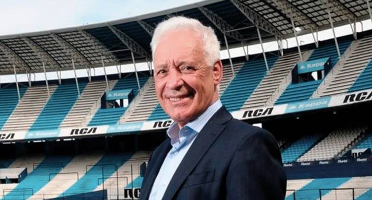 ELECCIONES EN RACING: COMIENZA EL MOVIMIENTO POLÍTICO CON UN ENCUENTRO MULTITUDINARIO DE LA AGRUPACIÓN OFICIALISTA