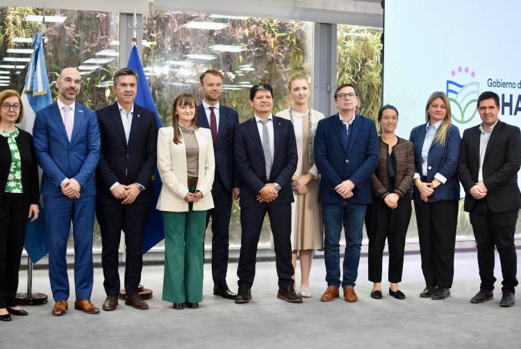 EL GOBIERNO CHAQUEÑO RECIBIÓ A REPRESENTANTES DE LA UNIÓN EUROPEA CON QUIENES TRABAJA PARA ATRAER INVERSIONES EXTRANJERAS