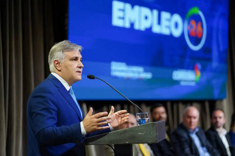 CÓRDOBA BUSCA PALIAR LA RECESIÓN Y APUESTA POR CREAR 10 MIL PUESTOS DE TRABAJO EN EL SECTOR PRIVADO
