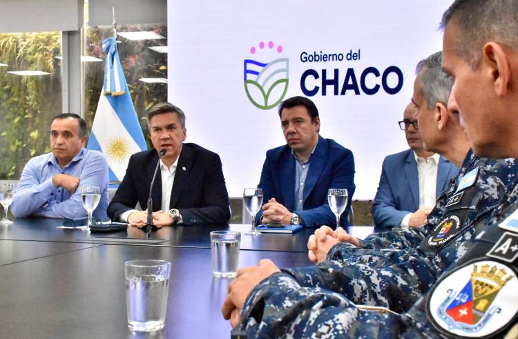EL GOBIERNO PROVINCIAL Y LA ARMADA ARGENTINA ARTICULAN ACCIONES PARA OPERATIVO INTEGRAL DE SALUD, EN EL DPTO. BERMEJO