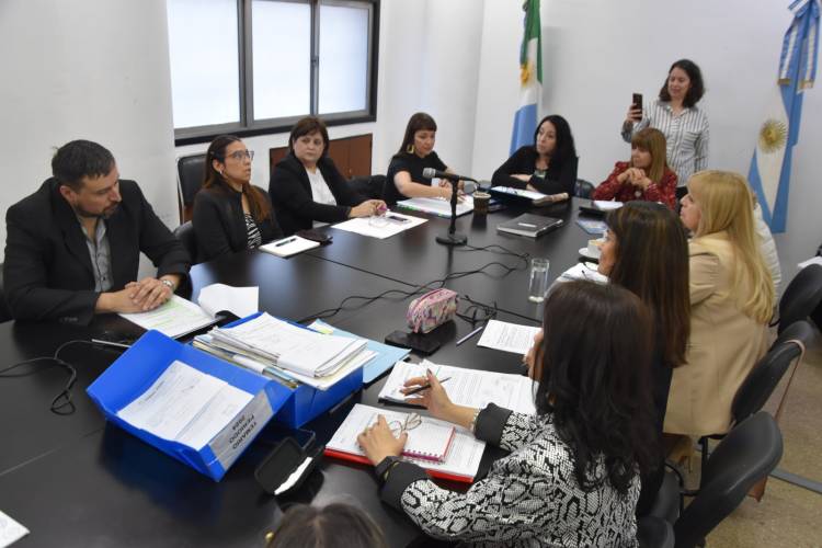 LA COMISIÓN DE EDUCACIÓN ANALIZÓ INICIATIVA PARA CREAR EL PROGRAMA "LIBROS PARA SER LIBRES"