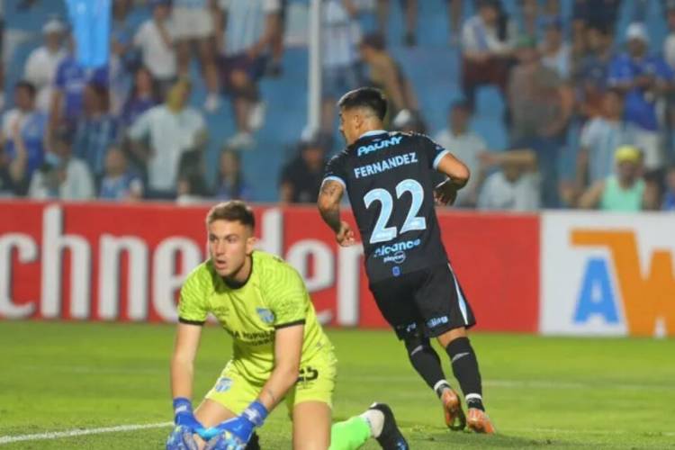 ATLÉTICO TUCUMÁN PERDIÓ CON BELGRANO Y NO SE PUDO ACERCAR A VÉLEZ
