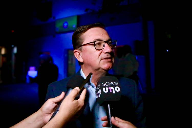 EL GOBIERNO PROVINCIAL ACOMPAÑÓ LA REMODELACIÓN DEL CENTRO DE RESIDENTES BREÑENSES EN RESISTENCIA