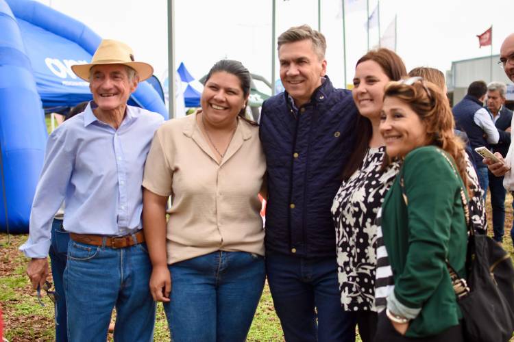 EL GOBERNADOR ZDERO DIO APERTURA A LA EXPO PRIMAVERA DE BRAFORD, “TENEMOS UN GOBIERNO QUE TRABAJA JUNTO AL CAMPO PARA SACAR ADELANTE AL CHACO”, REMARCÓ