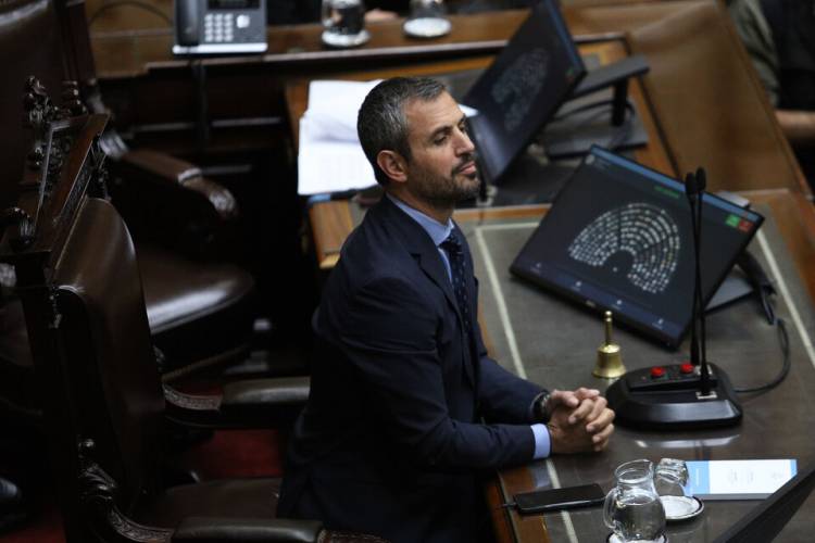 GOBERNAR EN MINORÍA: LOS VETOS DE MILEI ENFURECEN A LOS ALIADOS DEL GOBIERNO