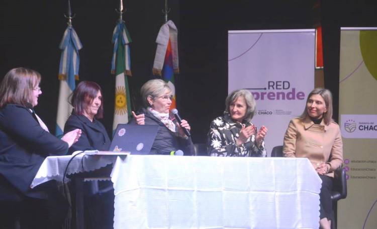 RED APRENDE: MÁS DE 65 MIL DOCENTES SE CAPACITAN CON PROPUESTAS ENMARCADAS EN EL COMPROMISO FEDERAL POR LA ALFABETIZACIÓN
