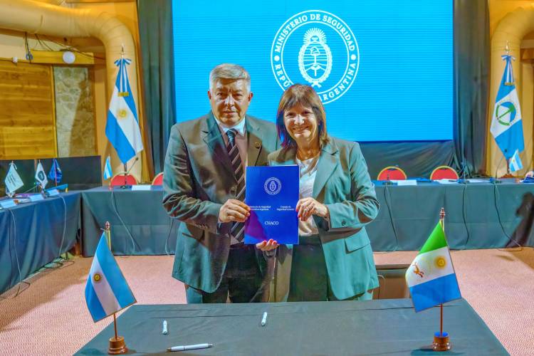 BULLRICH DESTACÓ EL TRABAJO DE SEGURIDAD DE CHACO EN LA LUCHA CONTRA EL NARCOTRÁFICO Y LA RECUPERACIÓN DE LAS CALLES
