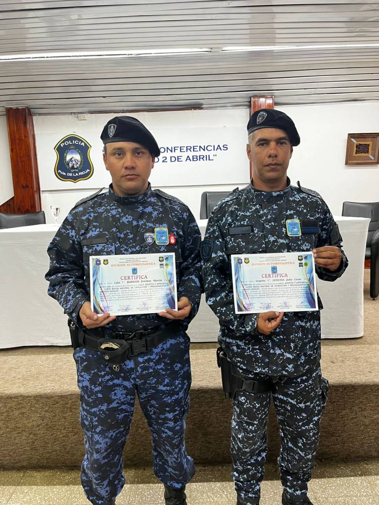 EFECTIVOS DE INFANTERIA SE CAPACITARON EN CÓRDOBA Y LA RIOJA Y FUERON RECIBIDOS POR EL JEFE DE POLICÍA