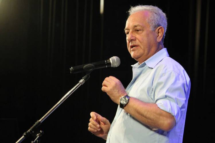 JULIO VELASCO: “ES EXTRAORDINARIO LO QUE HACE ARGENTINA EN LAS CONDICIONES EN LAS QUE LO HACE”