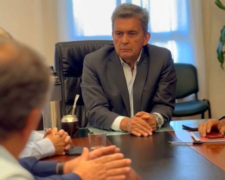 EL GOBIERNO DE LA PROVINCIA TRABAJA PARA POTENCIAR EL CULTIVO DEL ALGODÓN Y EL DESARROLLO PRODUCTIVO