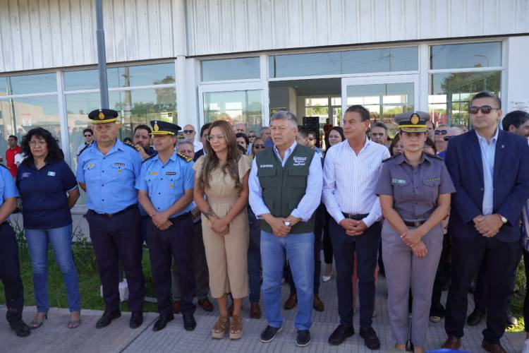 FIESTAS SEGURAS: EL GOBIERNO PROVINCIAL PRESENTÓ EL OPERATIVO DE SEGURIDAD EN LA ZONA PORTUARIA DEL ÁREA METROPOLITANA