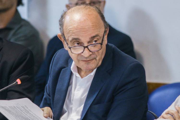 MOREAU CRITICÓ AL CÍRCULO ROJO POR PEDIR LA "UNIDAD" DEL PRO Y LLA CONTRA LA "AMENAZA" DE CFK