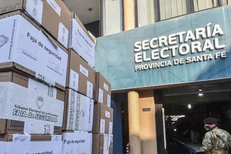 PULLARO PONE EN JUEGO SU CAPITAL POLÍTICO PARA CONSEGUIR LA REELECCIÓN