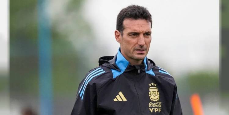 CON ALGUNAS SORPRESAS, LIONEL SCALONI CONFIRMÓ LA LISTA PREVIA PARA LA DOBLE FECHA DE ELIMINATORIAS