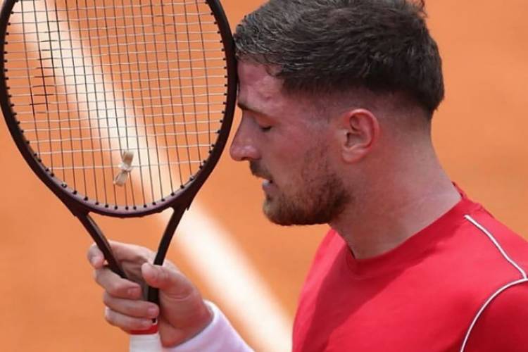 DJOKOVIC SALIÓ A BANCAR AL ARGENTINO FEDERICO GÓMEZ
