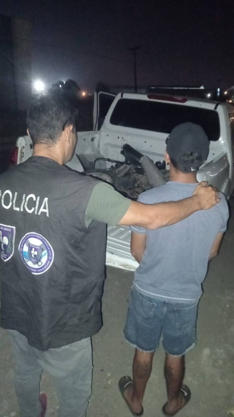 LO ATRAPARON EN EL ACTO: DESARMABA UNA MOTO SUSTRAÍDA PARA VENDERLA POR PARTES
