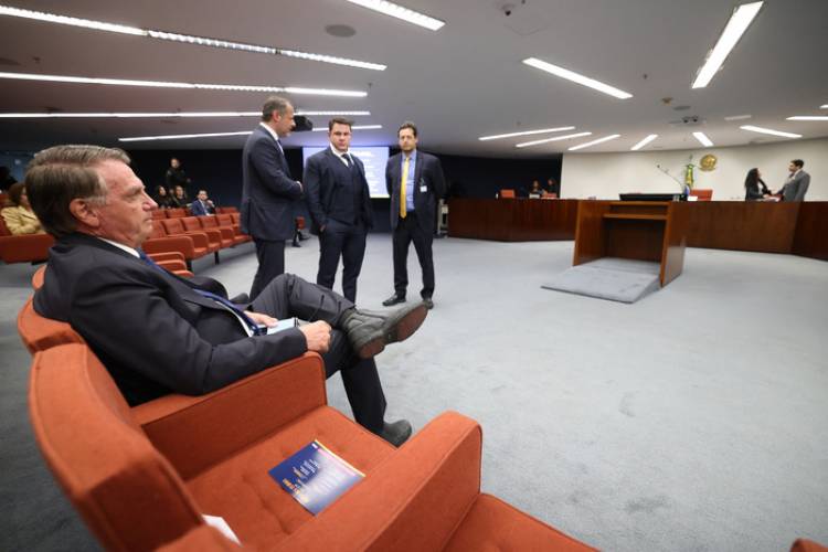 BRASIL: LA CORTE RECHAZA LA ANULACIÓN DEL ACUERDO DE DELACIÓN DE MAURO CID