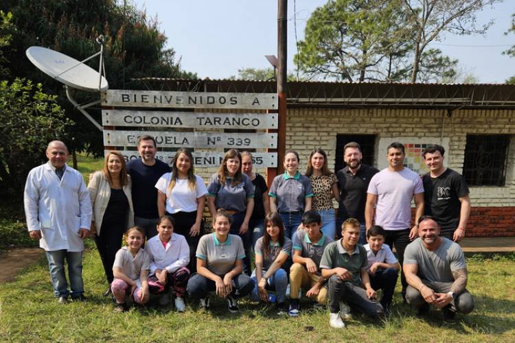 CON INTERNET SATELITAL DE STARLINK, MISIONES IMPULSA LA INCLUSIÓN DIGITAL DE LAS ESCUELAS RURALES
