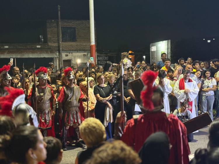 EL TURISMO RELIGIOSO COMO PUENTE DE FE, TURISMO Y CULTURA: EL INSTITUTO DE TURISMO ACOMPAÑÓ LA 8VA. EDICIÓN DEL VÍA CRUCIS VIVIENTE