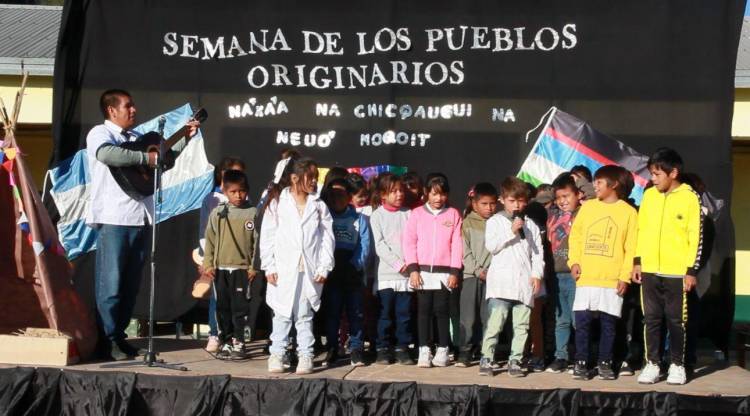 EDUCACIÓN REIVINDICA LOS DERECHOS E INVITA A LAS ACTIVIDADES POR LA SEMANA DE LOS PUEBLOS ORIGINARIOS DE AMÉRICA