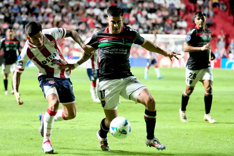 UNIÓN PERDIÓ CON PALESTINO Y SE COMPLICÓ EN LA SUDAMERICANA