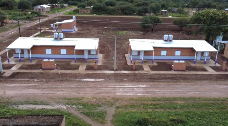 AVANZA LA CONSTRUCCIÓN DE VIVIENDAS EN PAMPA DEL INFIERNO Y RÍO MUERTO
