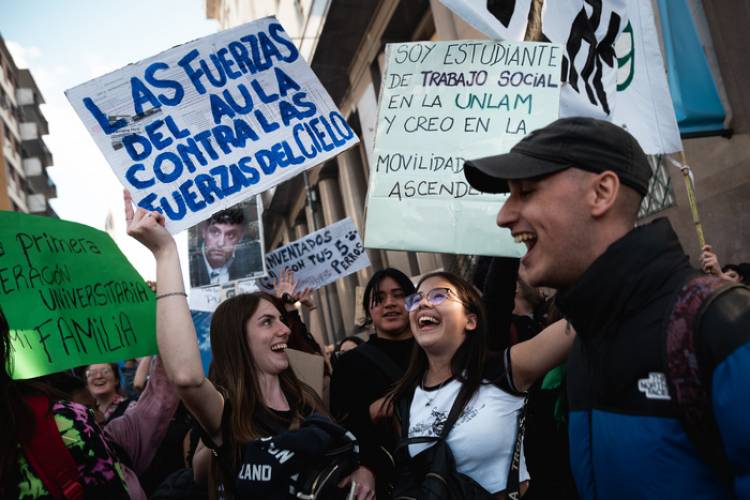 LA LEY DE FINANCIAMIENTO UNIVERSITARIO  AVANZA CON CONSENSO EN LA COMUNIDAD EDUCATIVA
