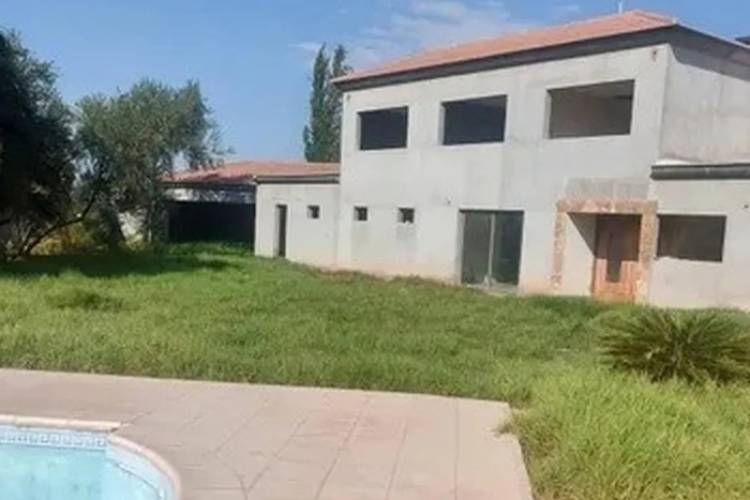 MENDOZA: EL GOBIERNO SUBASTÓ LA MANSIÓN DEL EX INTENDENTE LUIS LOBOS CONDENADO POR CORRUPCIÓN