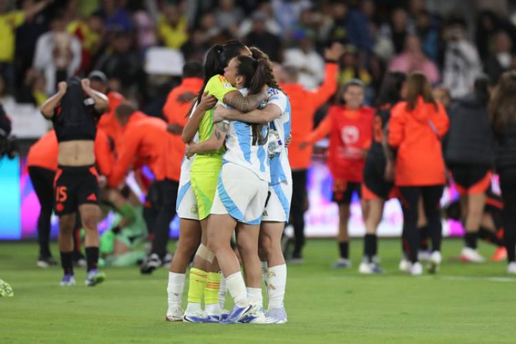 COPA AMÉRICA FEMENINA: ARGENTINA CAYÓ POR PENALES CON COLOMBIA EN LA SEMIFINAL