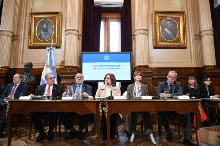 VUELVE EL DEBATE POR LA NUEVA CORTE
