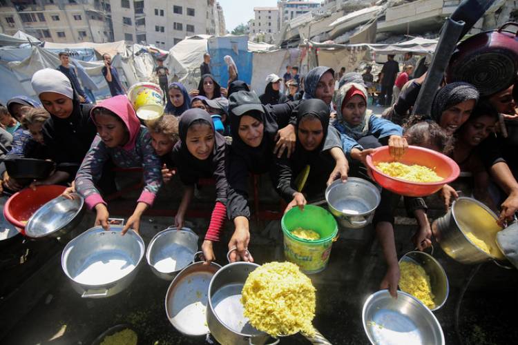 CRECE LA INDIGNACIÓN POR LA HAMBRUNA EN FRANJA DE GAZA