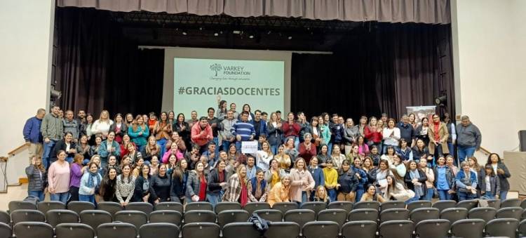 CAPACITACIÓN DOCENTE: SEGUNDO ENCUENTRO PRESENCIAL SOBRE APRENDIZAJE BASADO EN PROYECTOS QUE APORTAN A LA TRANSFORMACIÓN DE LA ESCUELA SECUNDARIA