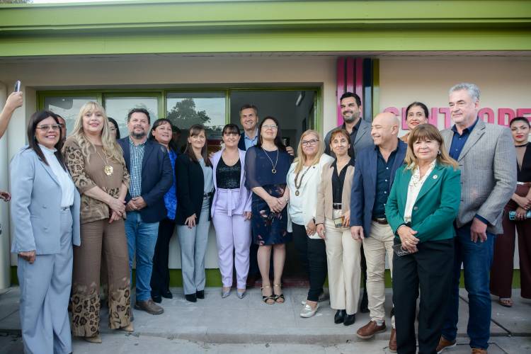 UN ANTES Y UN DESPUÉS EN PAMPA ALMIRÓN: QUEDÓ INAUGURADO ‘A NUEVO’ EL CENTRO DE SALUD N° 2