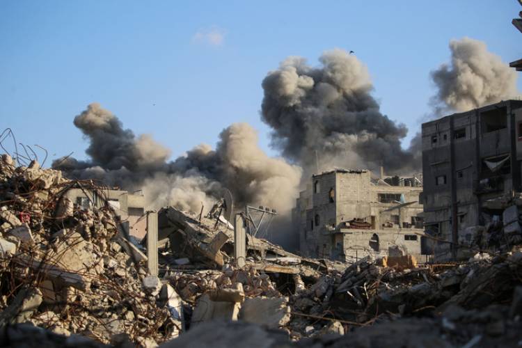 EL EJÉRCITO ISRAELÍ REANUDÓ EL ALTO EL FUEGO TRAS BOMBARDEAR GAZA