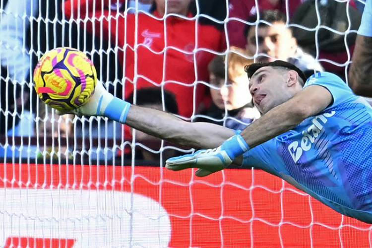 DIBU MARTÍNEZ FUE NOMINADO POR LA FIFA PARA EL PREMIO THE BEST