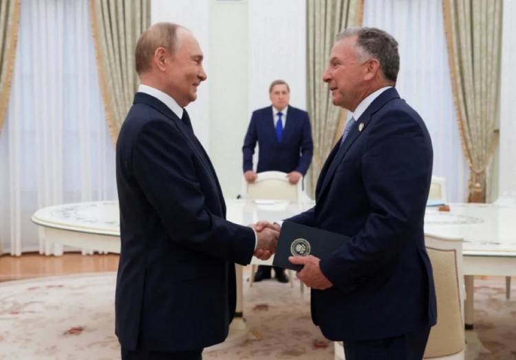 LA REUNIÓN ENTRE PUTIN Y EL ENVIADO DE EEUU FUE "PRODUCTIVA", SEGÚN LA VERSIÓN OFICIAL DEL KREMLIN