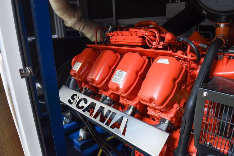 MÁS ENERGÍA PARA COMANDANCIA FRÍAS: SECHEEP INSTALÓ UN NUEVO GRUPO ELECTRÓGENO DE 640 KVA