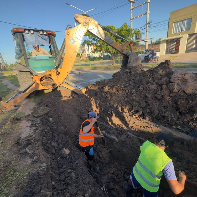 GENERAL SAN MARTÍN: SAMEEP EJECUTÓ IMPORTANTES OBRAS DE SANEAMIENTO CLOACAL Y AMBIENTAL