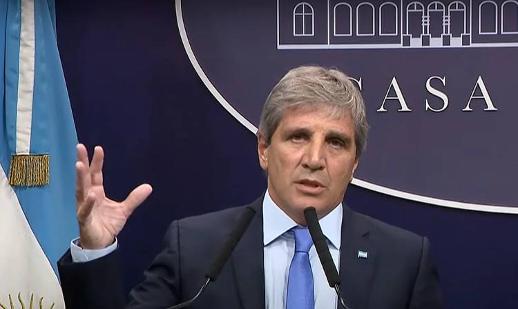 CAPUTO SALE A BUSCAR $ 9,6 BILLONES